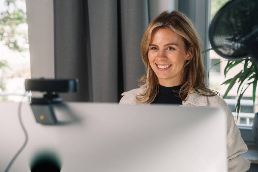 Verbatim Webcam 4K Autofocus Wide Angle with Dual Microphone AWC-03